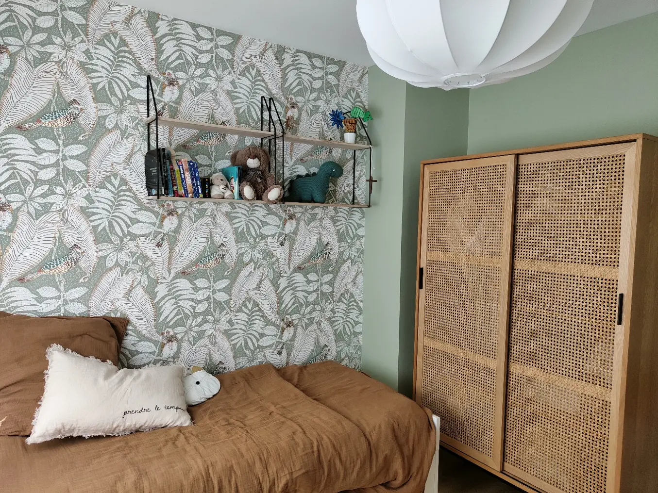 idée de travaux chambre verte , rénovation maison à lille